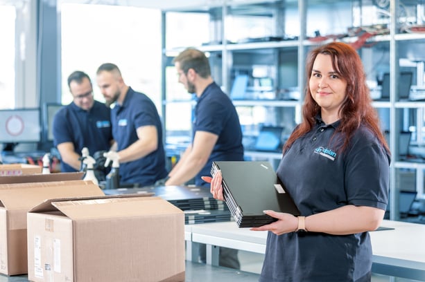 Kreislaufwirtschaft in Unternehmen: Wie professionelles Remarketing Ihre Nachhaltigkeitsziele unterstützt